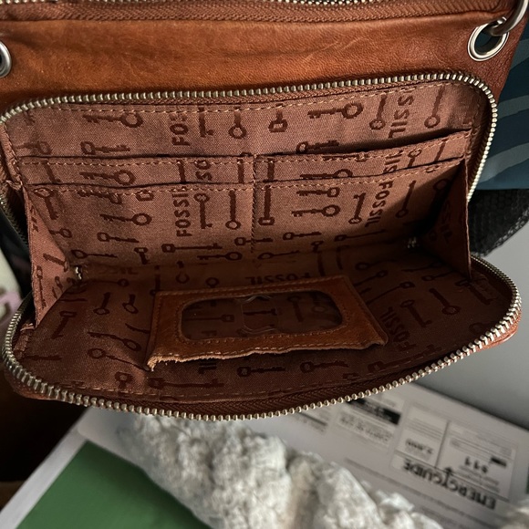 Fossil long live vintage weathered leather brown crossbody bag - Picture 9 of 10